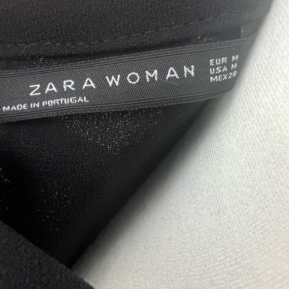 Zara Women’s Black V-Neck Ruffle Short Sleeve Top Black Medium - Picture 5 of 6